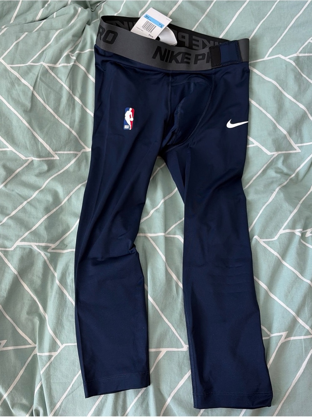 Nike Pro men’s size M NBA leggings navy nwt
